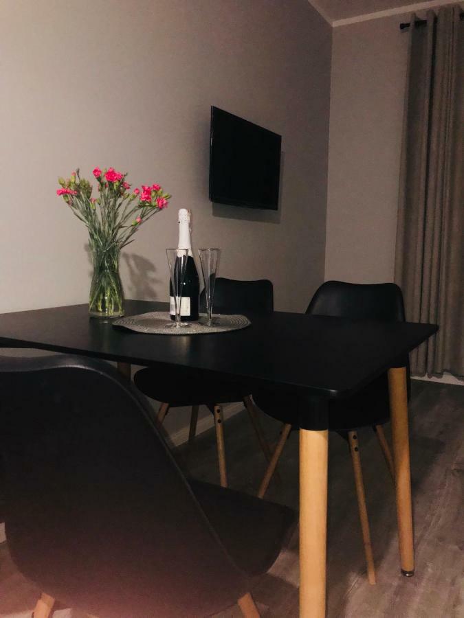 Apartament Przy Aquaparku W Redzie Rumia Bagian luar foto